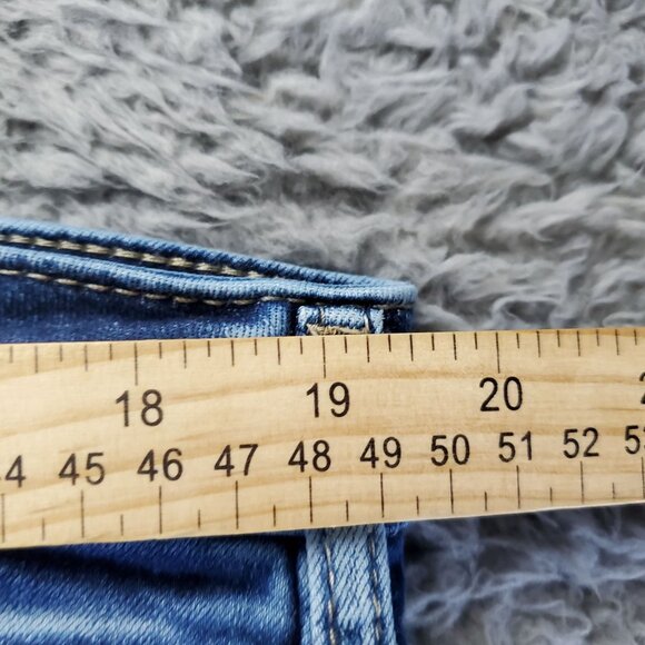 Silver Jeans Womens Size 18 Blue Suki Stretch Denim Mid Rise Capri - Picture 5 of 12